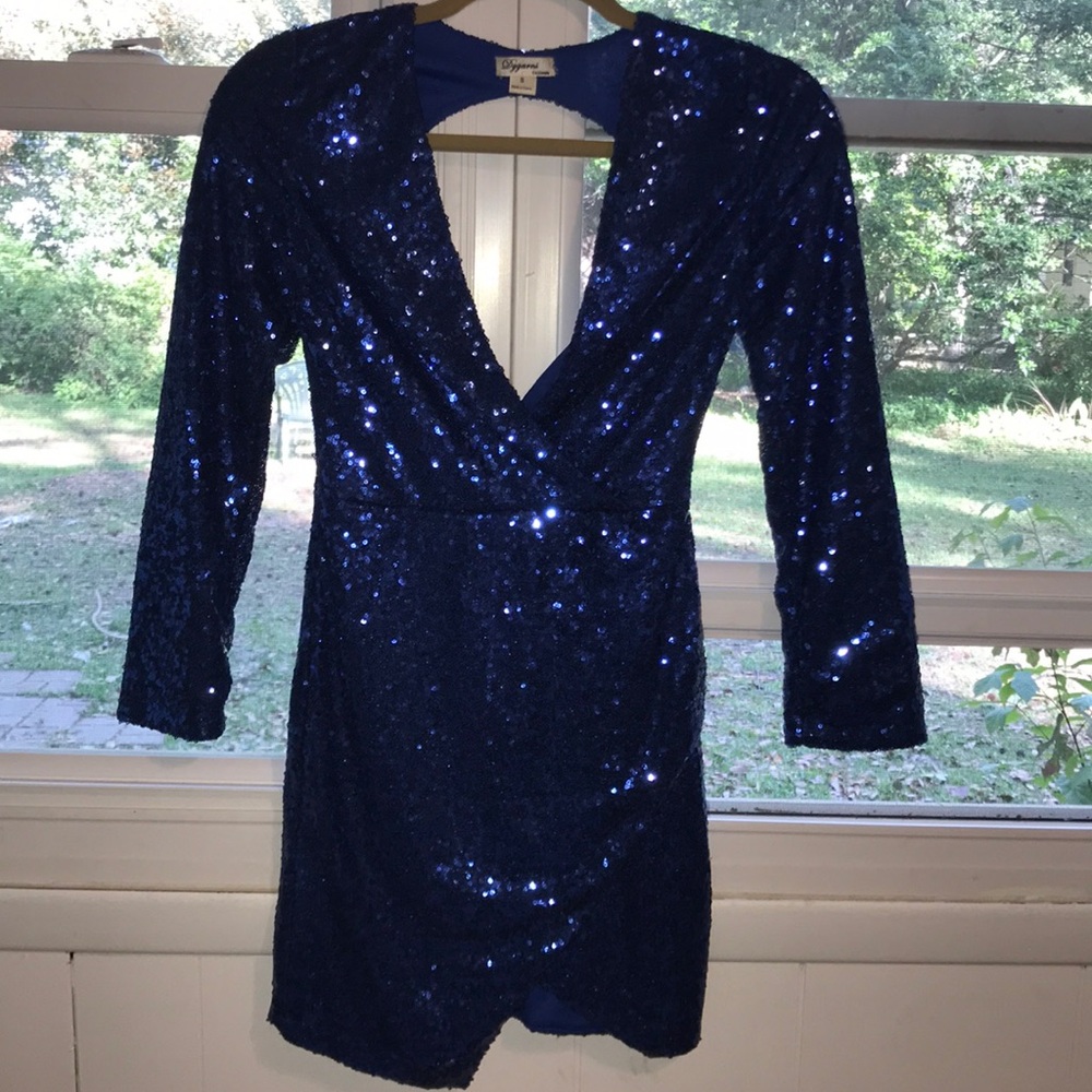 GORGEOUS CUSTOM MADE NAVY DRESS!